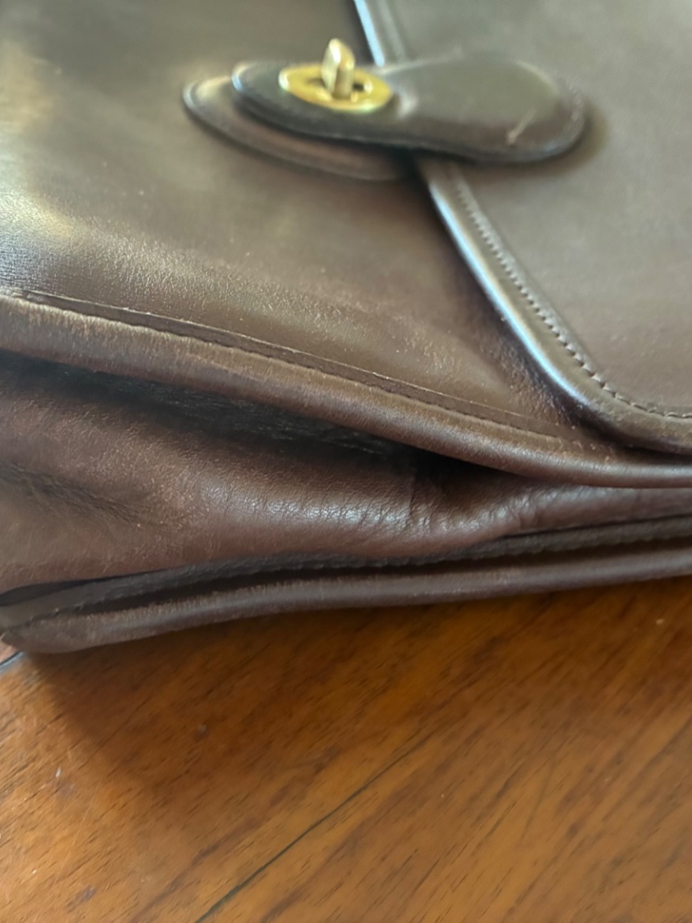 Vintage Coach Mahogany 9927 Willis Bag - Picture 11 of 16